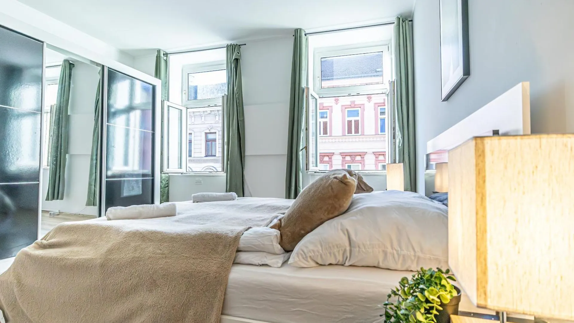 Vienna City Connect -Budget-Friendly 2Br Apartment